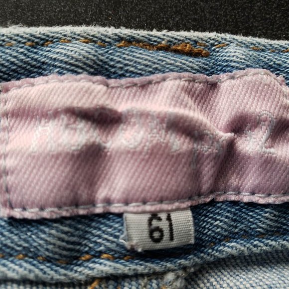 SUPER CUTE Japanese denim Capri Jeans, light wash size 61cm (24"-26") - Picture 1 of 8